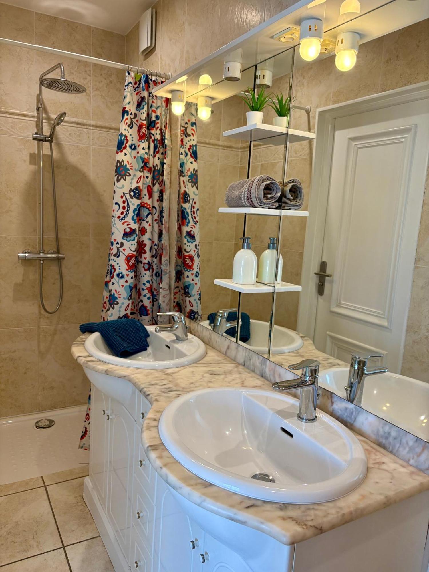 Domaine Les Buis Bed and Breakfast Saint-Fortunat-sur-Eyrieux Eksteriør billede