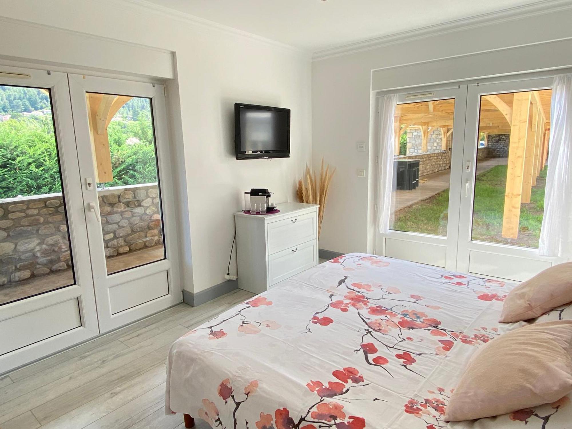 Domaine Les Buis Bed and Breakfast Saint-Fortunat-sur-Eyrieux Eksteriør billede